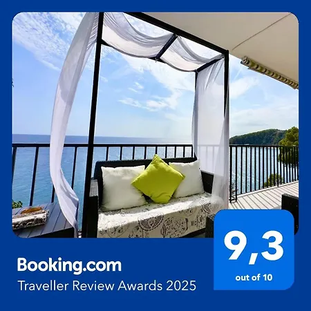 Unparalleled Sea View Apartment *