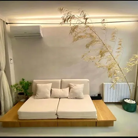 Unparalleled Sea View Appartement