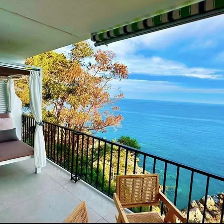 Apartment Unparalleled Sea View
